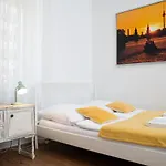 City Studio Apartment In Friedrichshain
