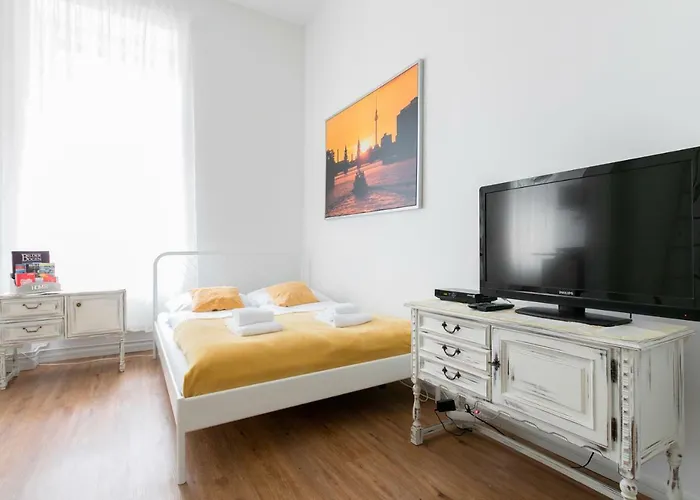 City Studio Apartment In Friedrichshain