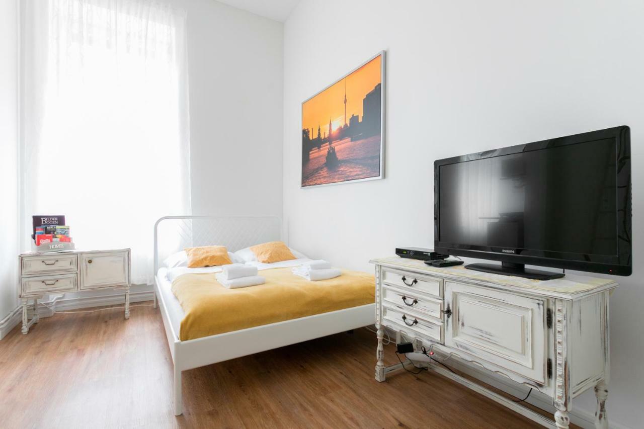 City Studio In Friedrichshain Appartamento *